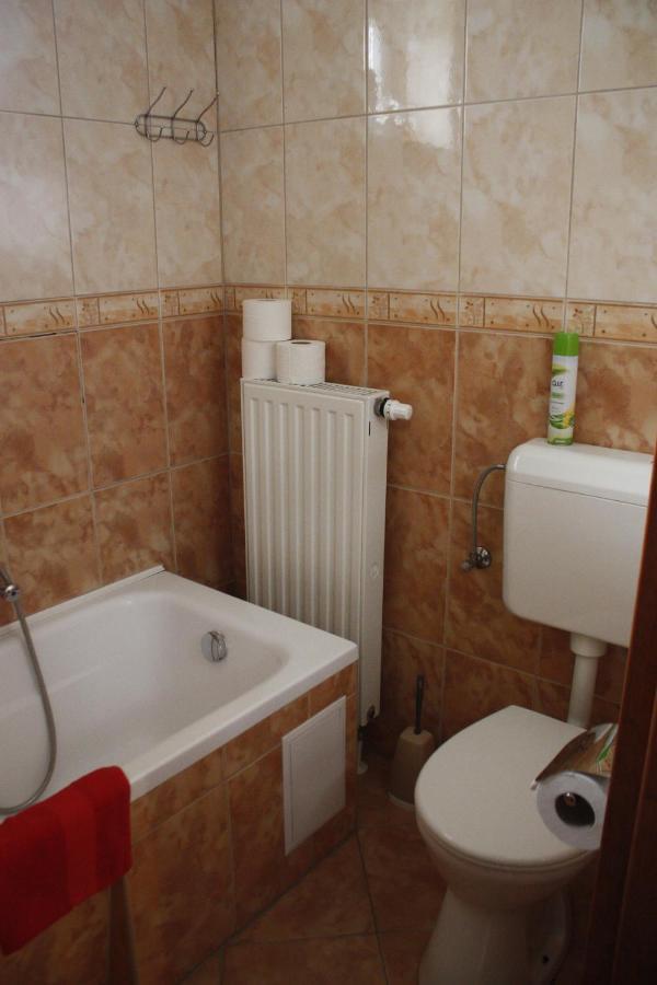 Ani Vendeghaz Egerszalok Appartement Buitenkant foto